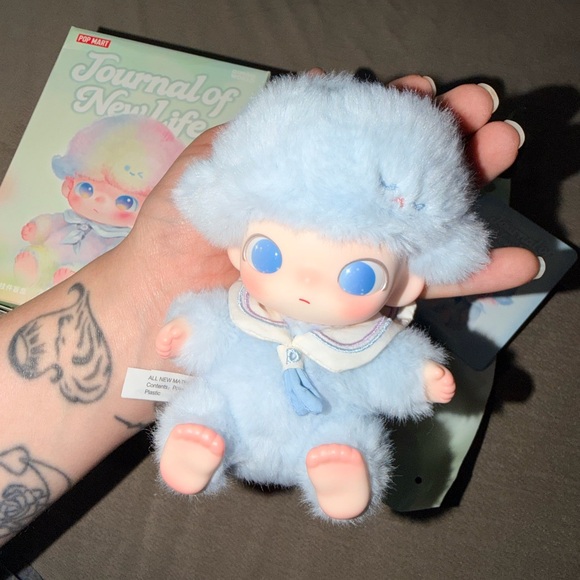 Pop Mart DIMOO Journal Of New Life - Dependence - Picture 8 of 9